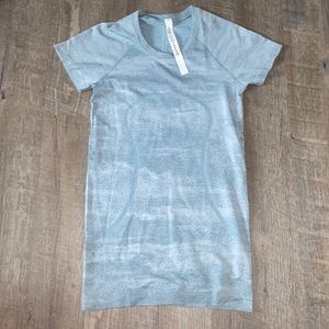 Lululemon Swiftly Speed Short Sleeve